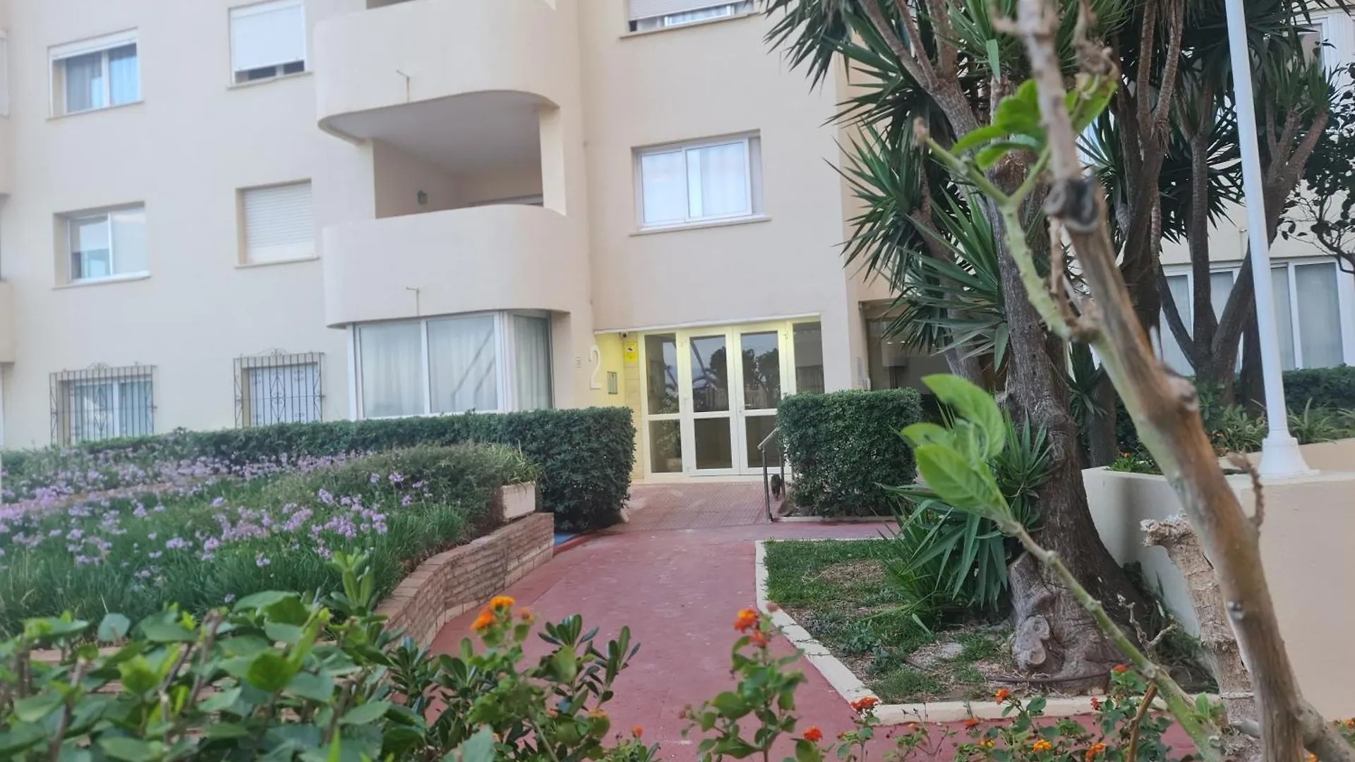 Esteponaciesii 0*, Estepona Spain